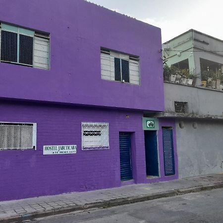 Hostel Jabuticaba เบโลโอรีซอนชี ภายนอก รูปภาพ