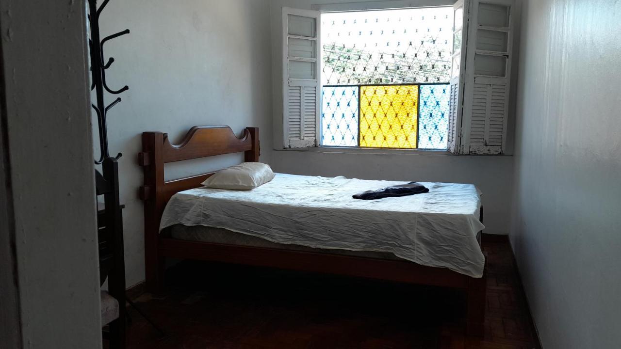 Hostel Jabuticaba เบโลโอรีซอนชี ภายนอก รูปภาพ