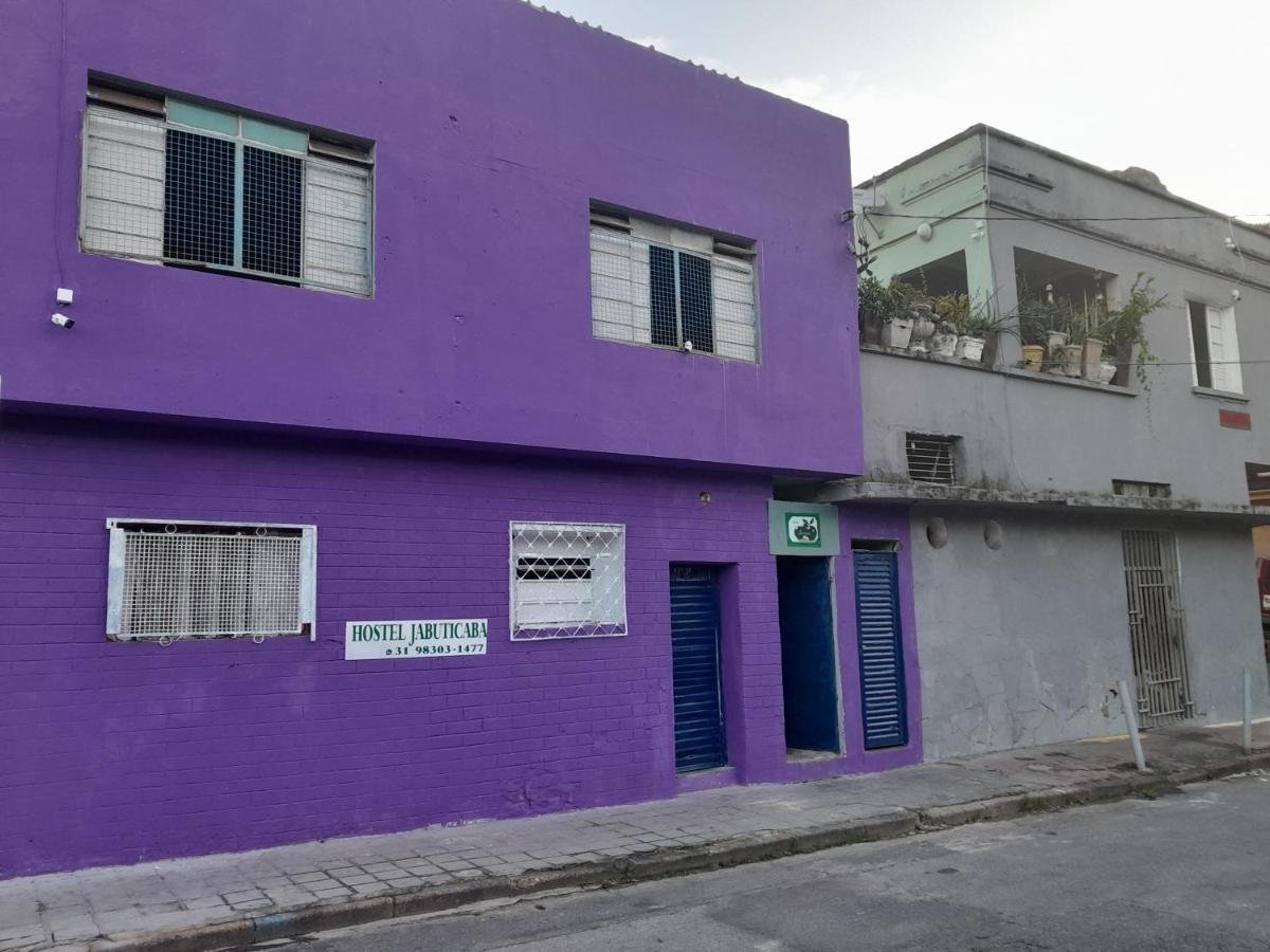 Hostel Jabuticaba เบโลโอรีซอนชี ภายนอก รูปภาพ