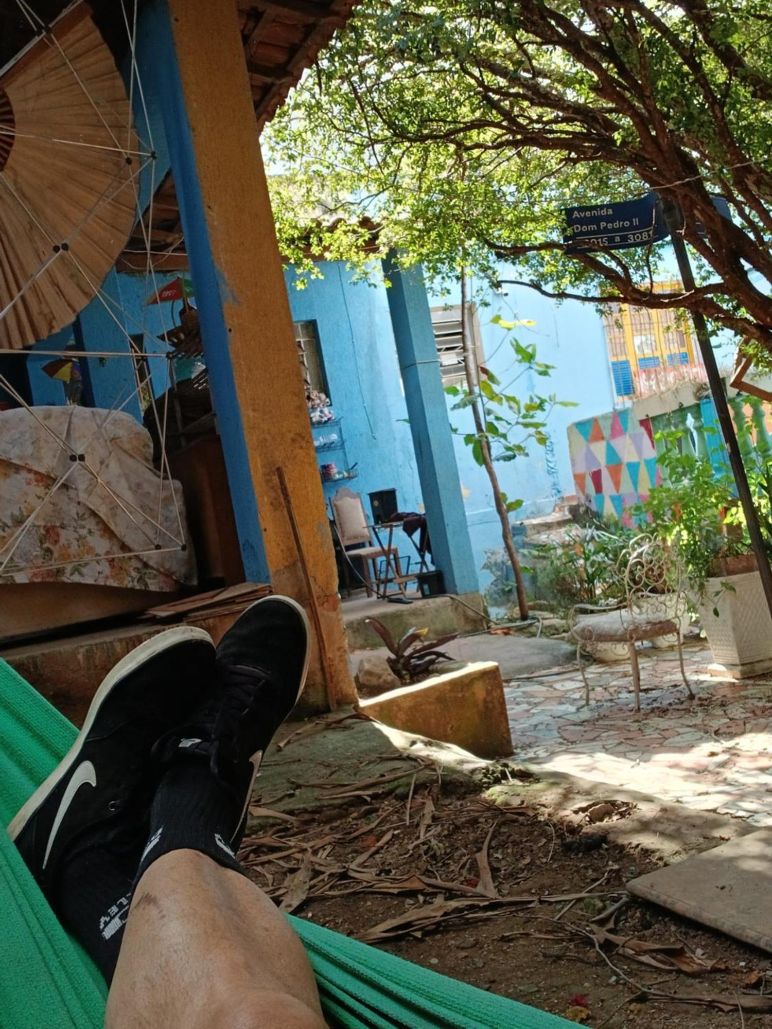 Hostel Jabuticaba เบโลโอรีซอนชี ภายนอก รูปภาพ