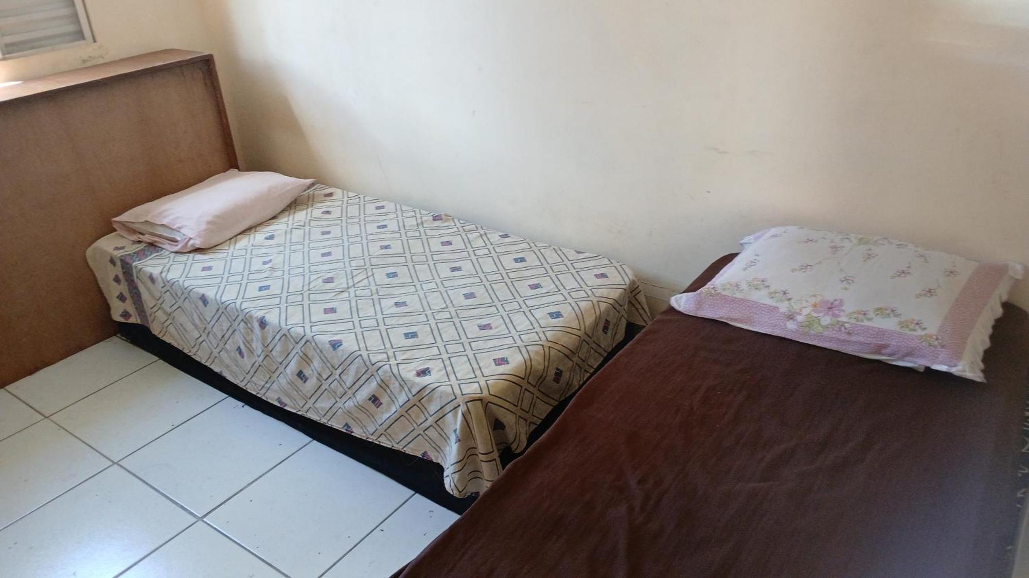 Hostel Jabuticaba เบโลโอรีซอนชี ภายนอก รูปภาพ